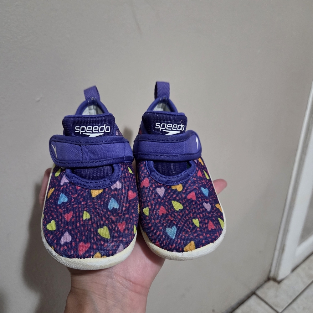 Speedo Purple Water Shoes with Elastic Collar